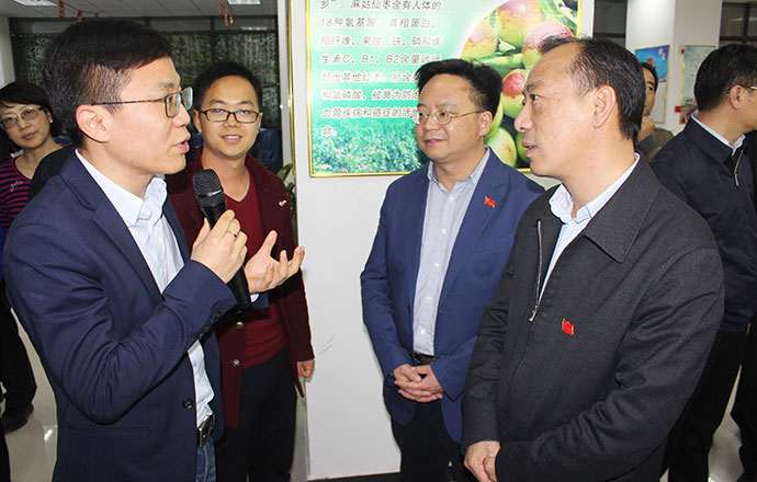 我要幫南城隆重開業(yè) 撫州市市委副書記、常務(wù)副市長(zhǎng)于秀明一行現(xiàn)場(chǎng)視察